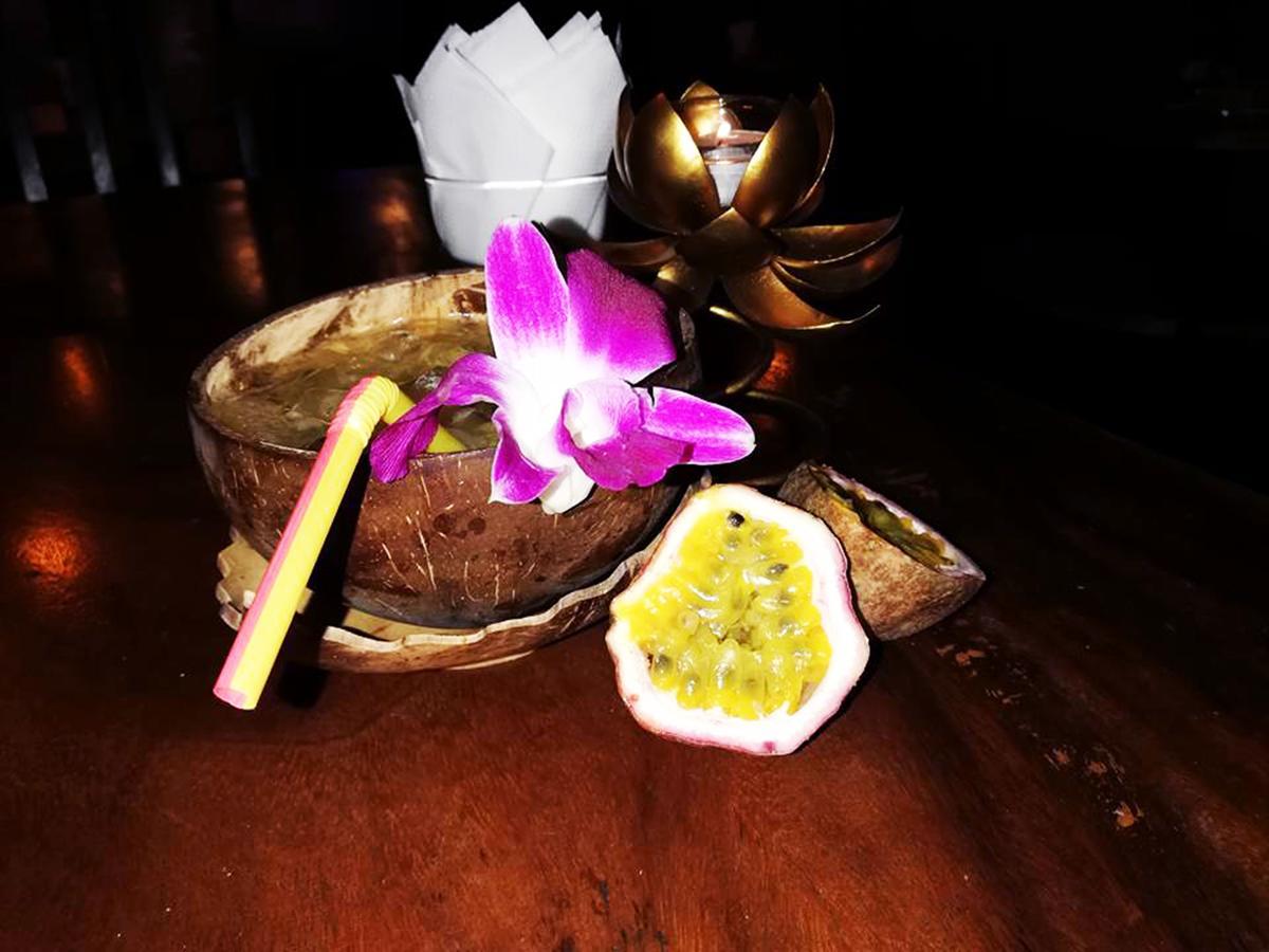 Tonle Khmer Guesthouse And Sky Bar プノンペン エクステリア 写真